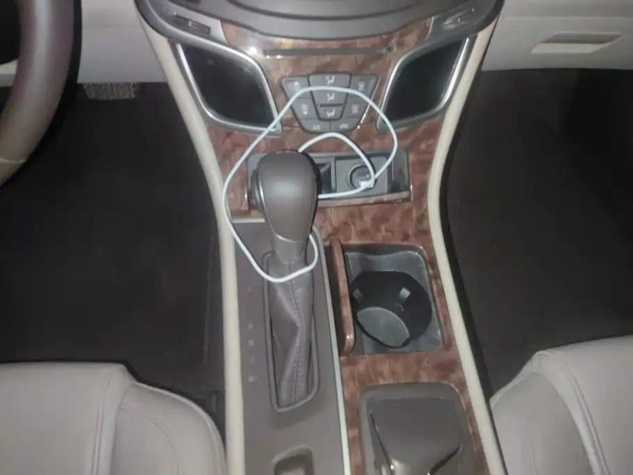 Buick LaCrosse — миниатюра 16