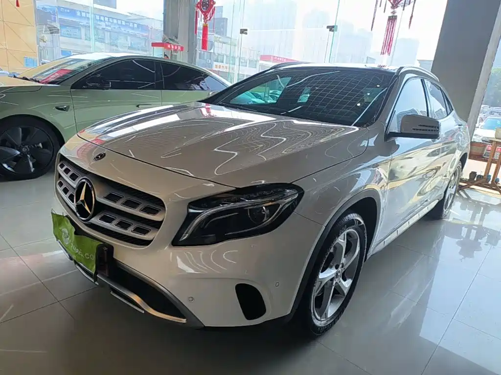 Mercedes-Benz GLA — миниатюра 2