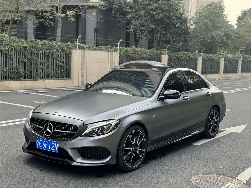 MERCEDES-BENZ C CLASS AMG