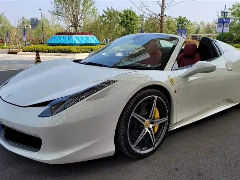 Ferrari 458 2014