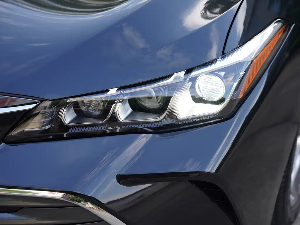 Toyota Avalon 2019 2.0L Luxury VI