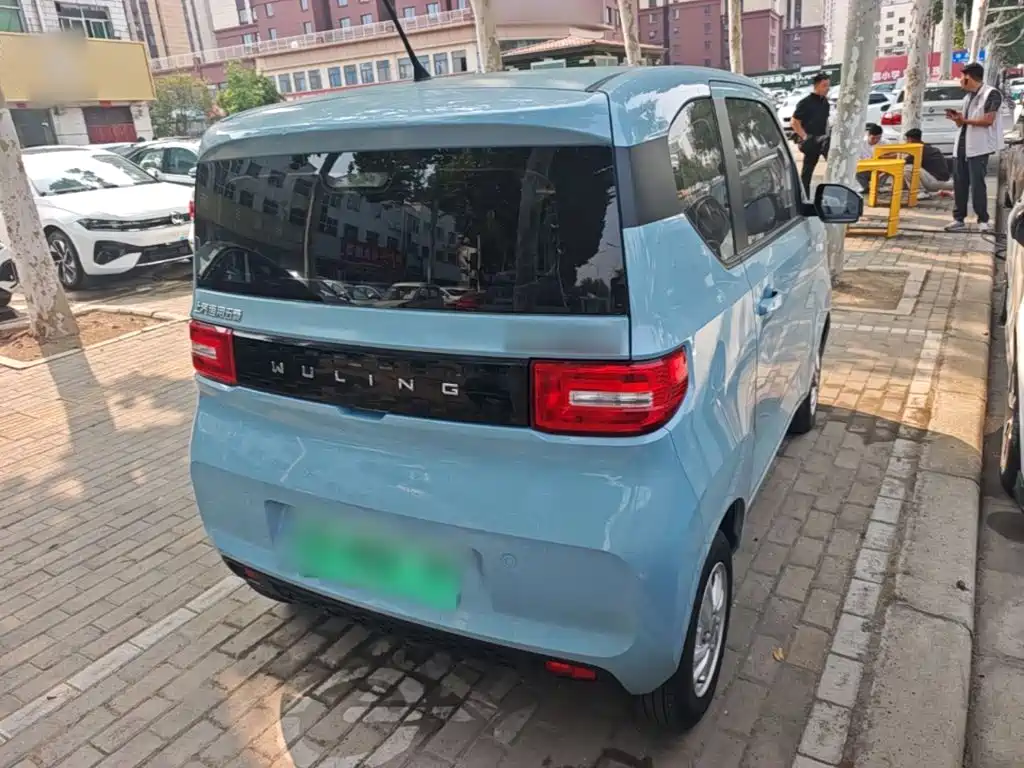 Wuling MINIEV — миниатюра 7