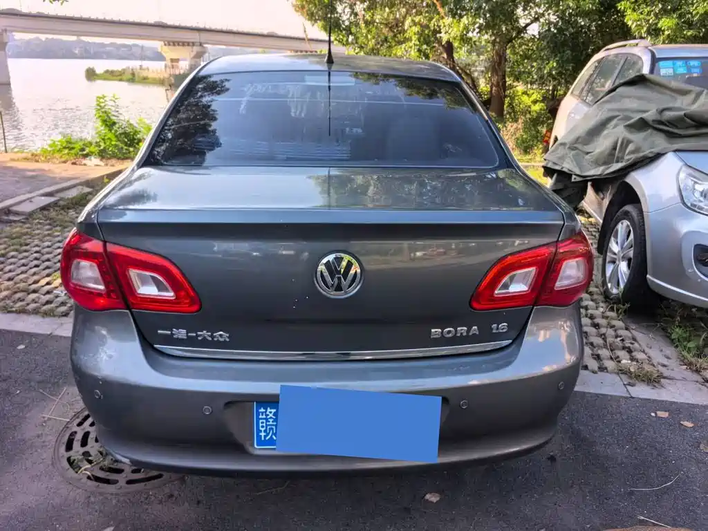 Volkswagen Bora — миниатюра 4