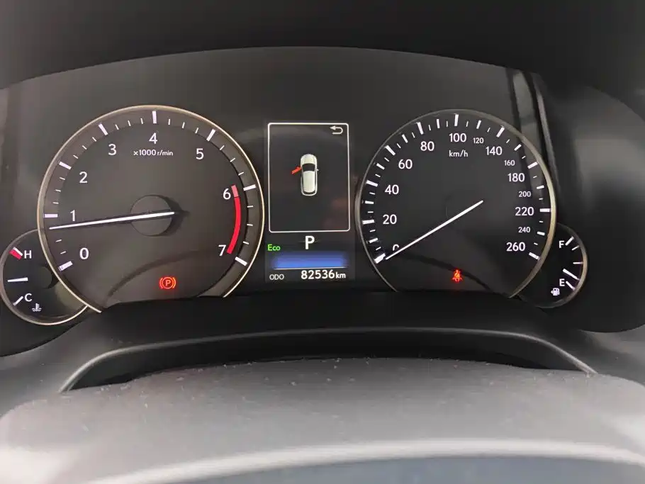 Lexus RX — миниатюра 14