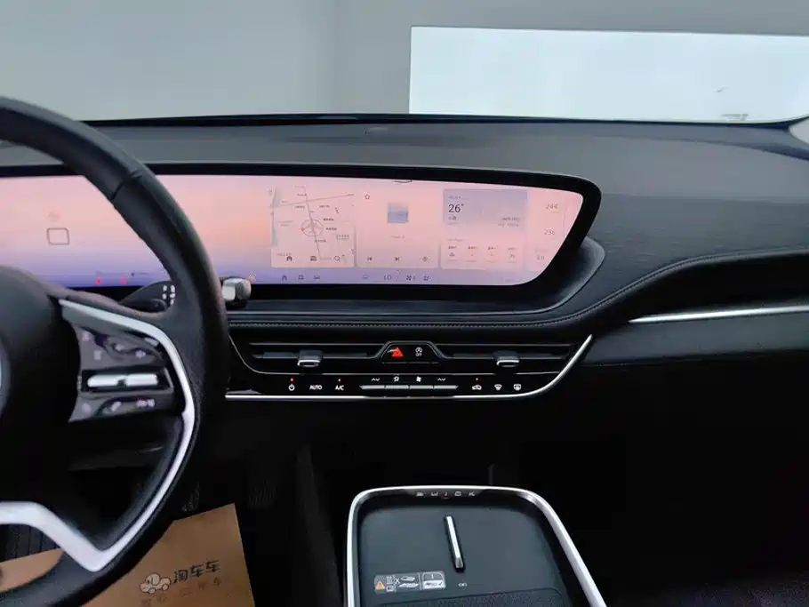 Buick LaCrosse — миниатюра 13