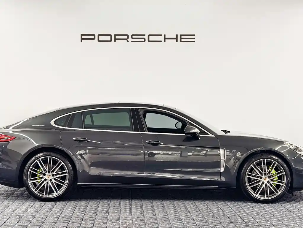 Porsche Panamera — миниатюра 6