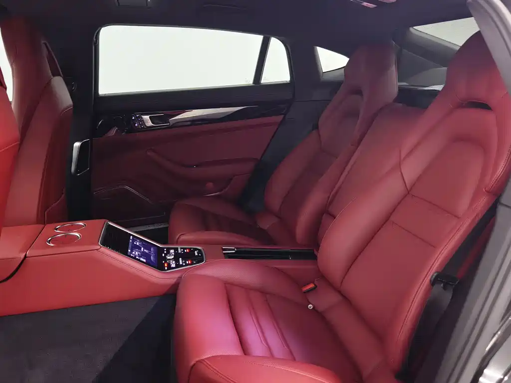Porsche Panamera — миниатюра 13