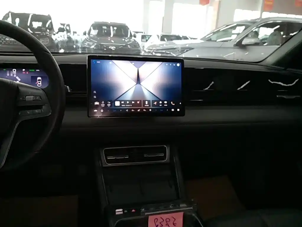 BYD Qin L — миниатюра 13