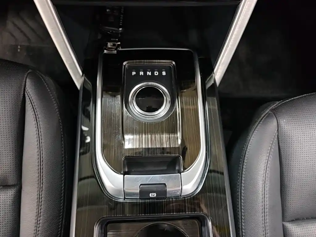 Land Rover Discovery Sport — миниатюра 14