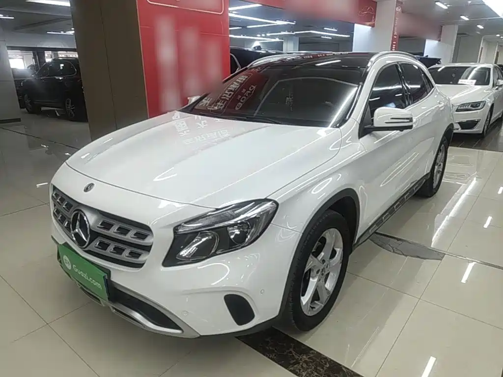 Mercedes-Benz GLA — миниатюра 2