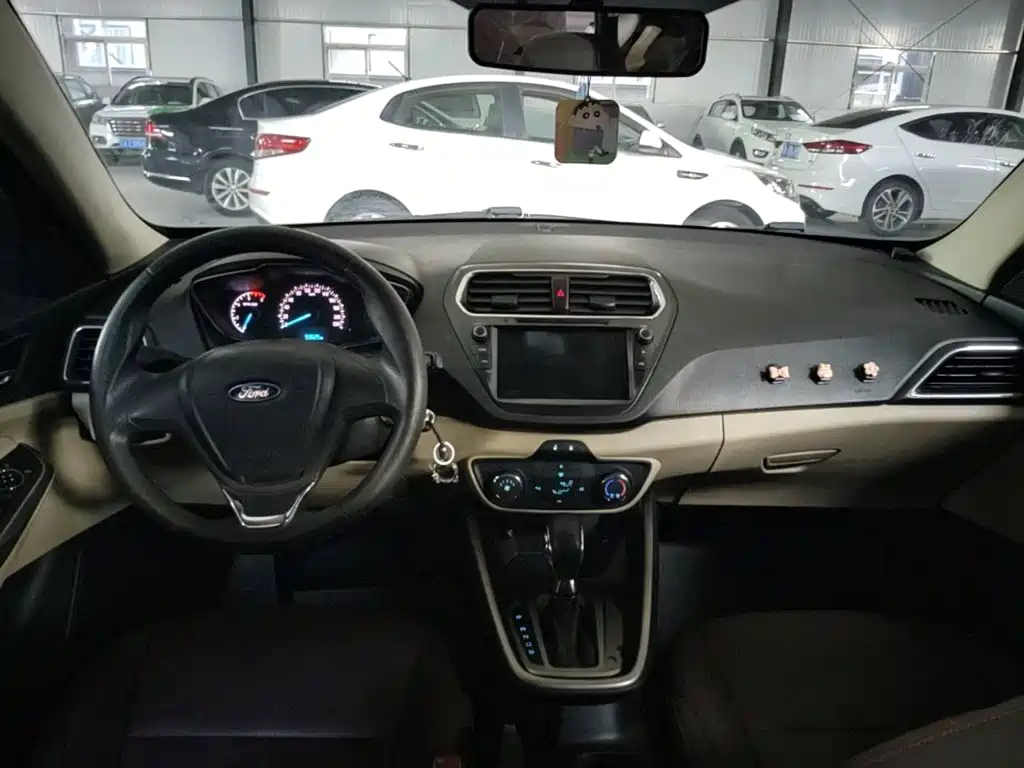 Ford Escort — миниатюра 10