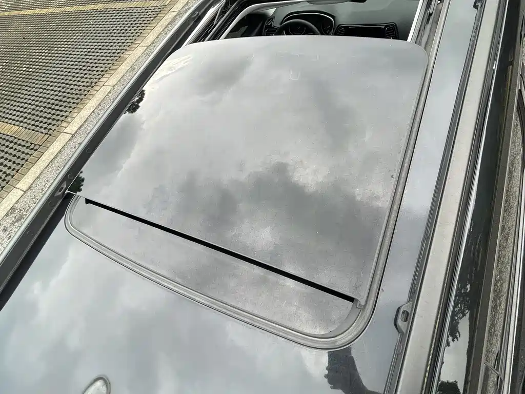 Jeep Compass — миниатюра 19
