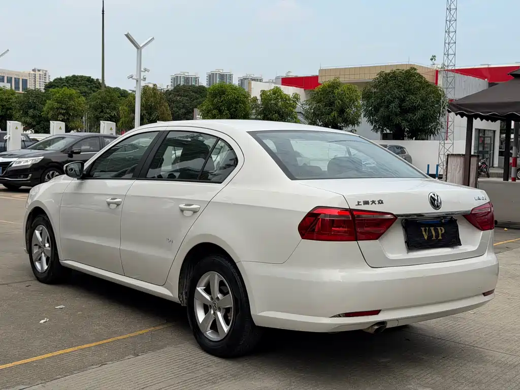 Volkswagen Lavida — миниатюра 7
