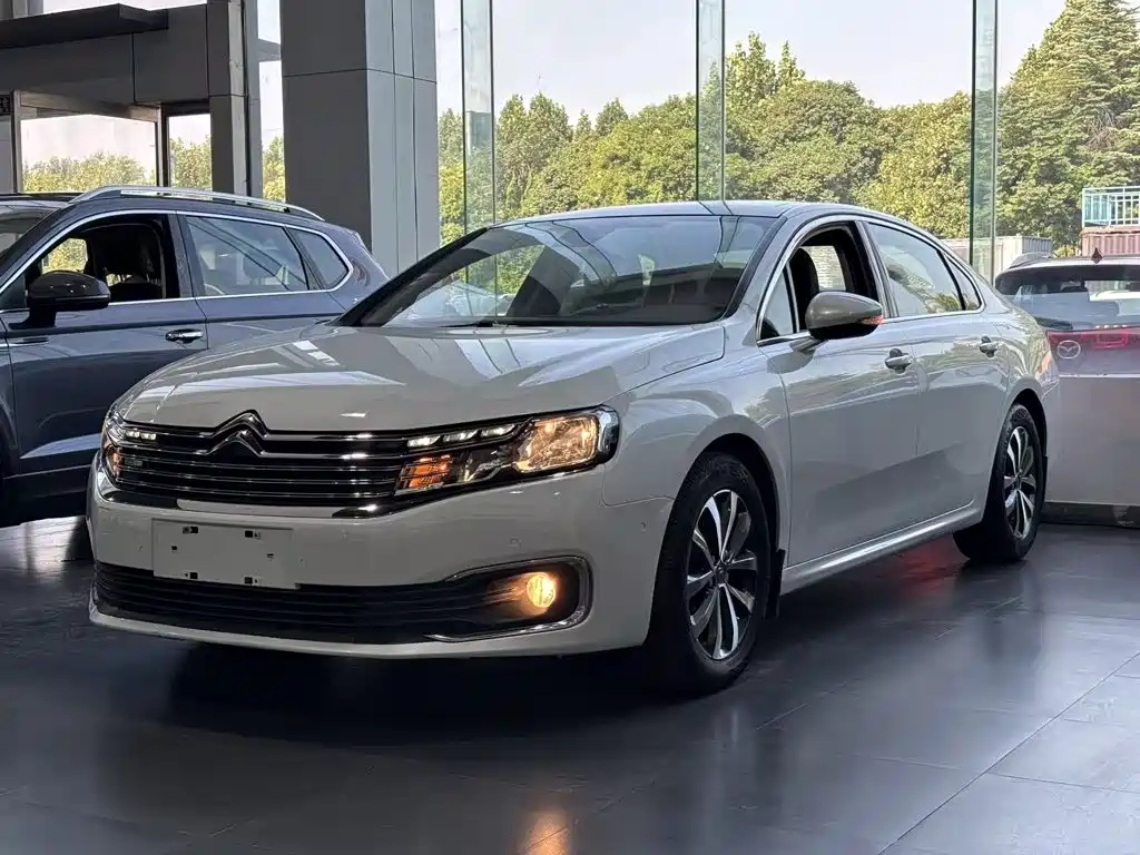 Citroen C6 — миниатюра 2