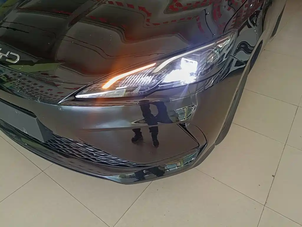 BYD Seal 05 DM-i — миниатюра 24