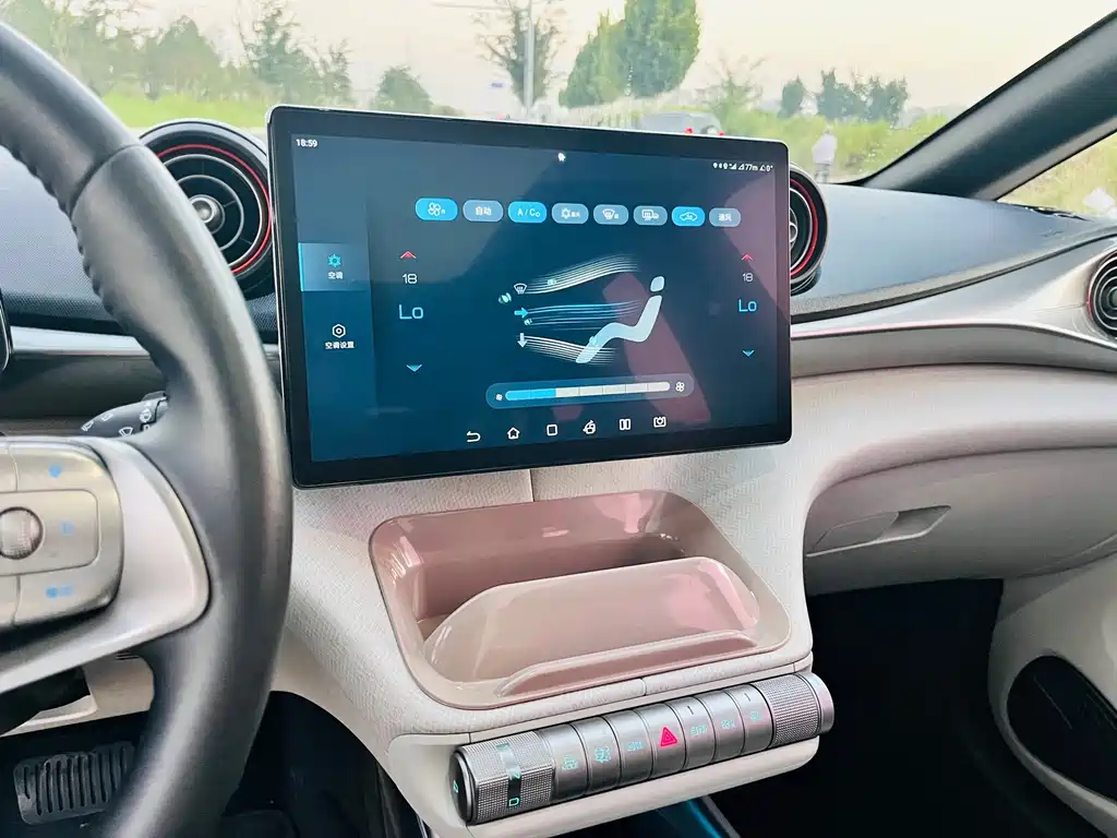 BYD Dolphin — миниатюра 15