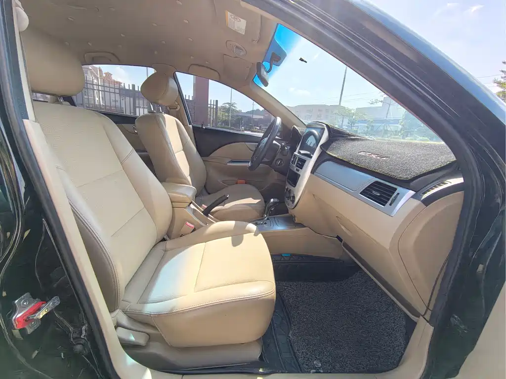 Buick Excelle — миниатюра 7