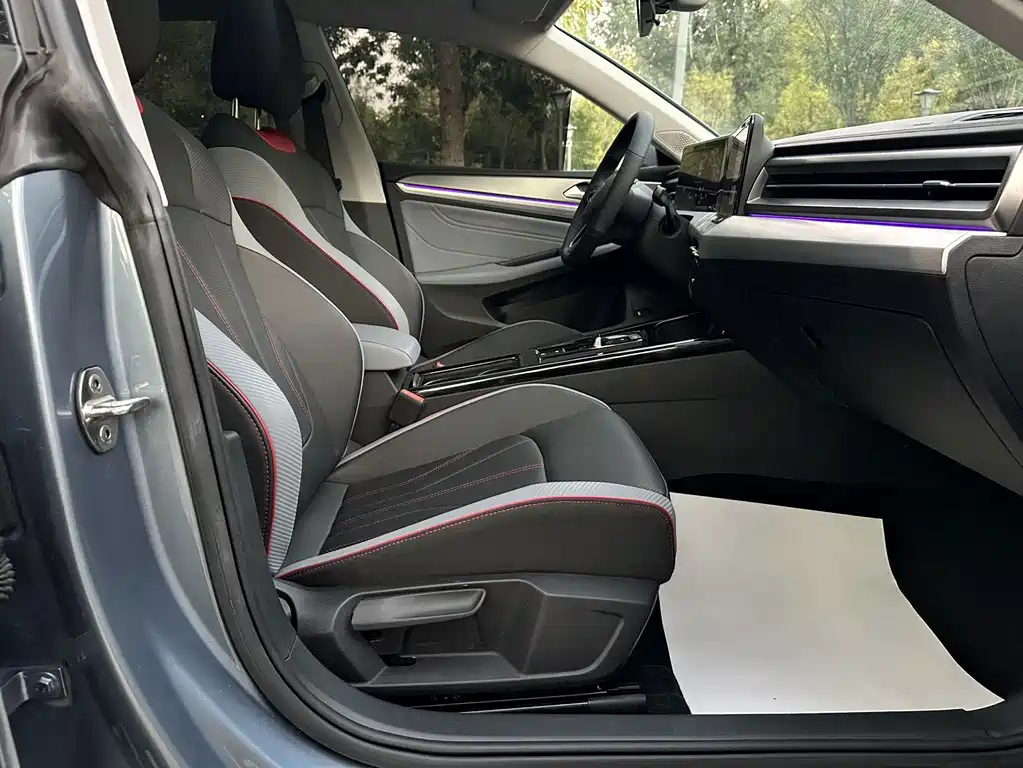 Volkswagen Lamando — миниатюра 20