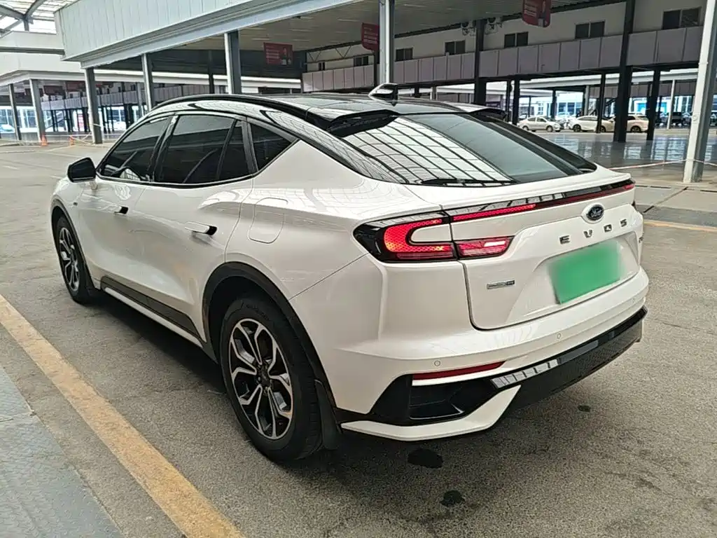 Ford Evos — миниатюра 5