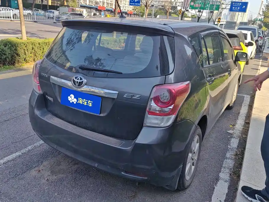 Toyota Verso — миниатюра 3