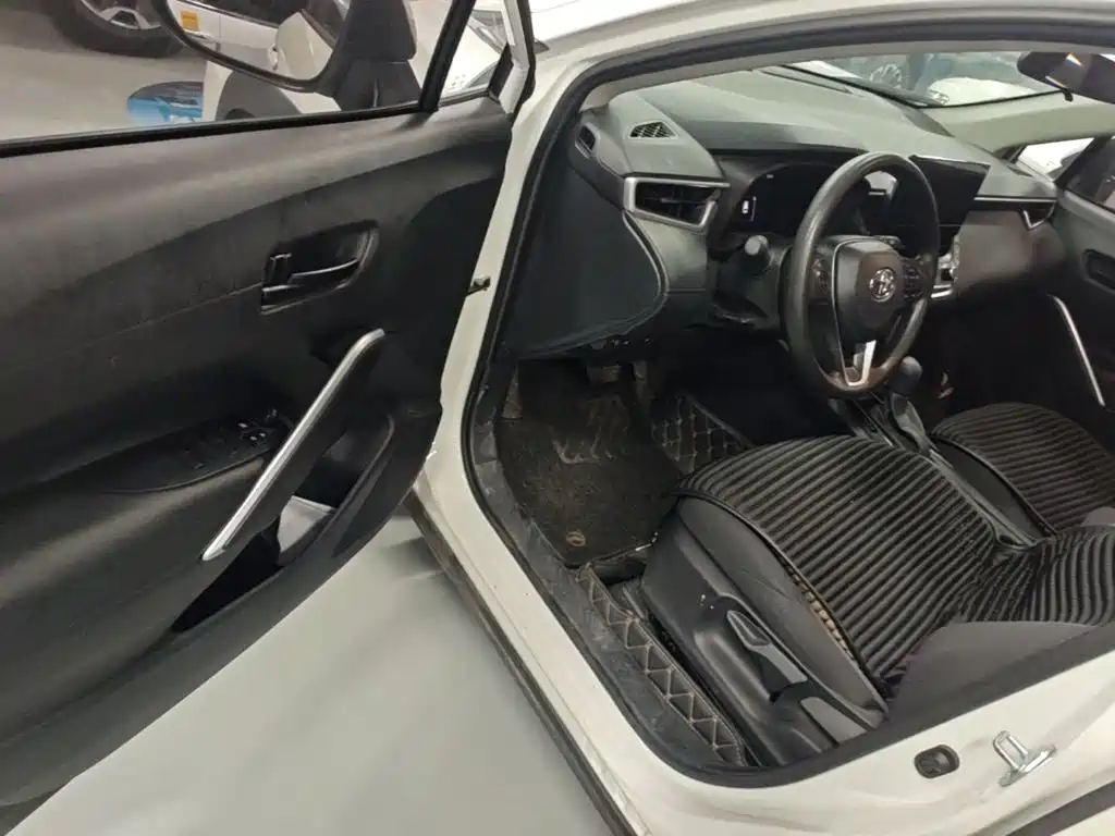 Toyota Frontlander — миниатюра 16