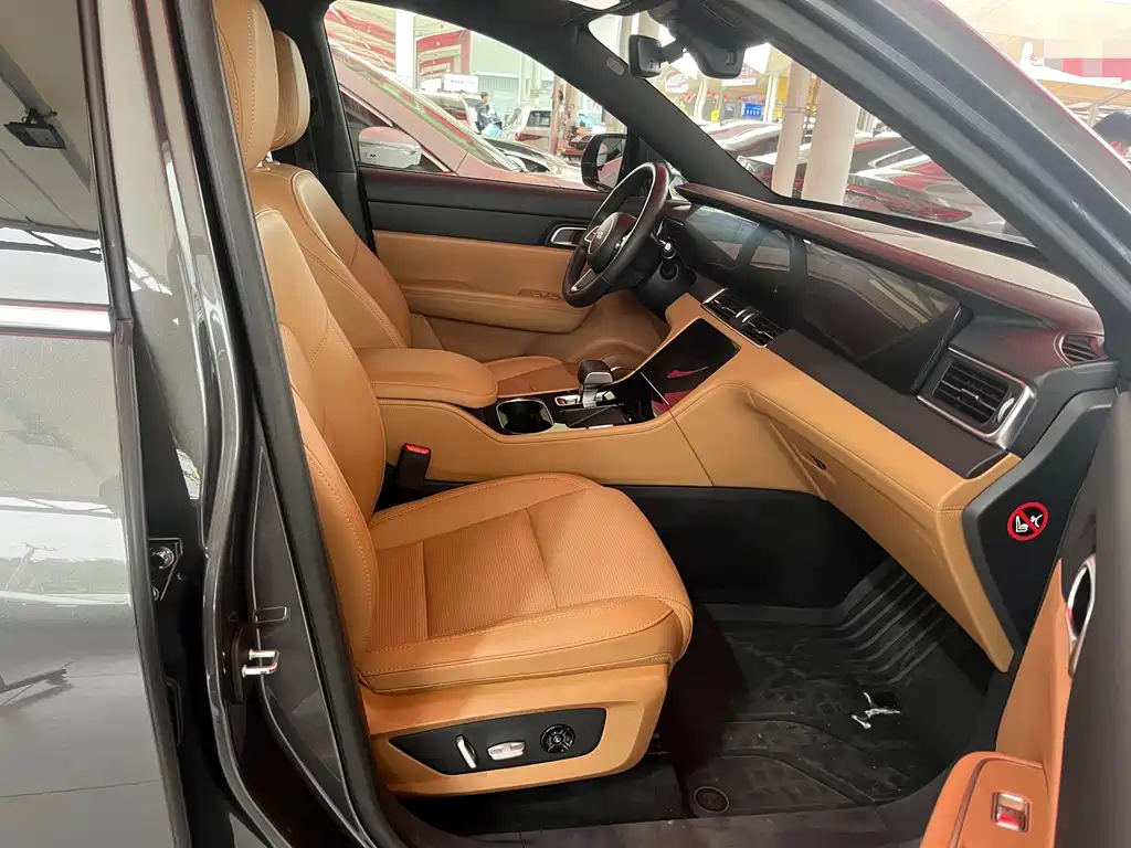 Li Auto Li ONE — миниатюра 4