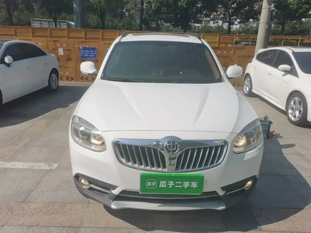Zhonghua V5 — миниатюра 3