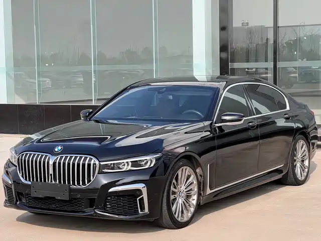 BMW 7 SERIES