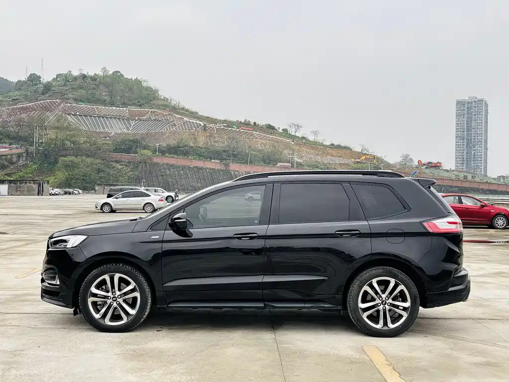 Ford Edge 2020 EcoBoost 245 ST-Line 7 мест