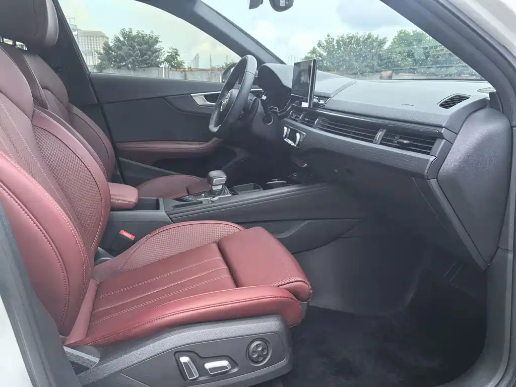 Audi A4L — миниатюра 14