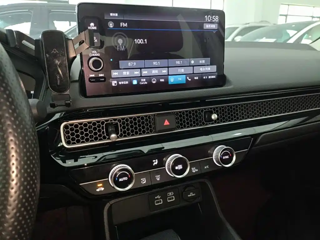 Honda Civic — миниатюра 13