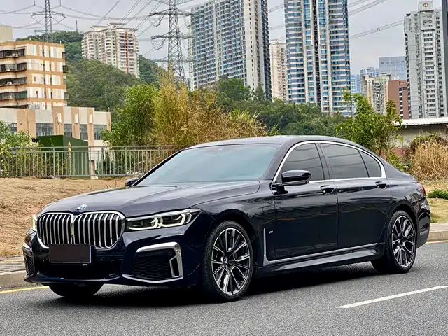 BMW 7 SERIES 2022