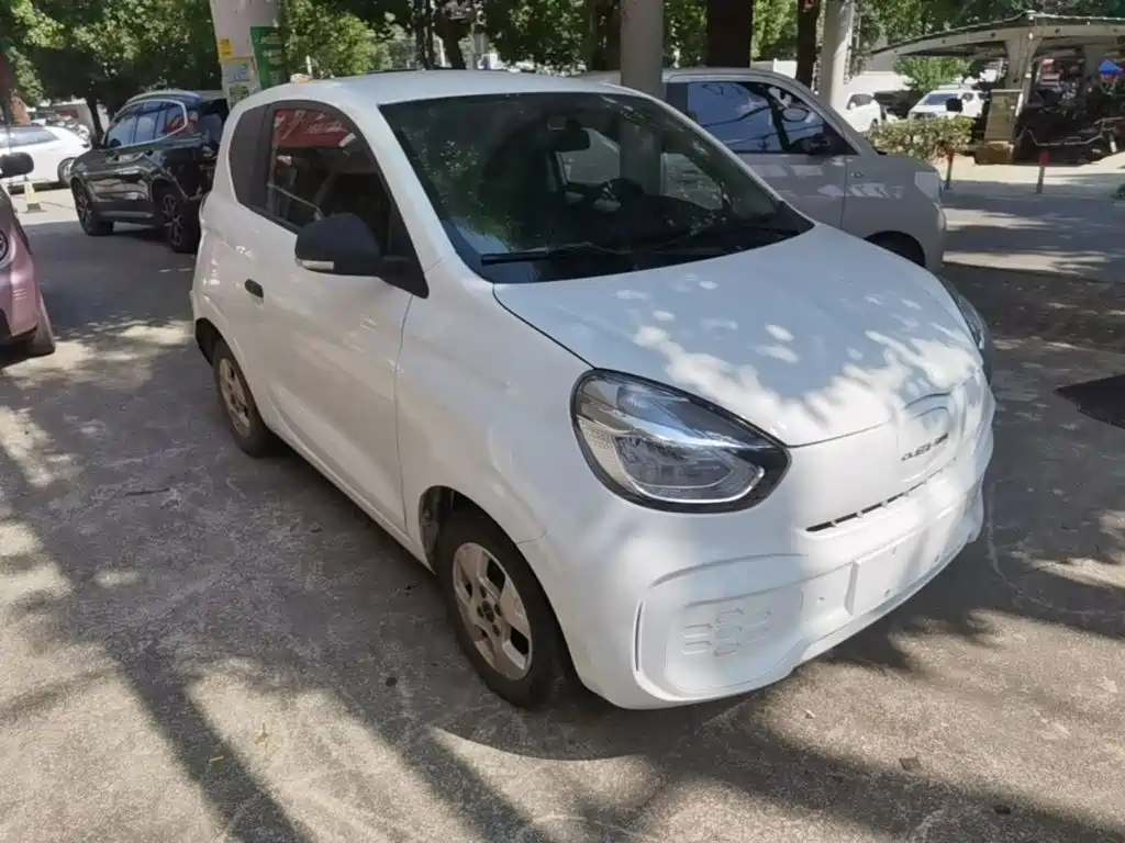 Roewe Clever — миниатюра 4