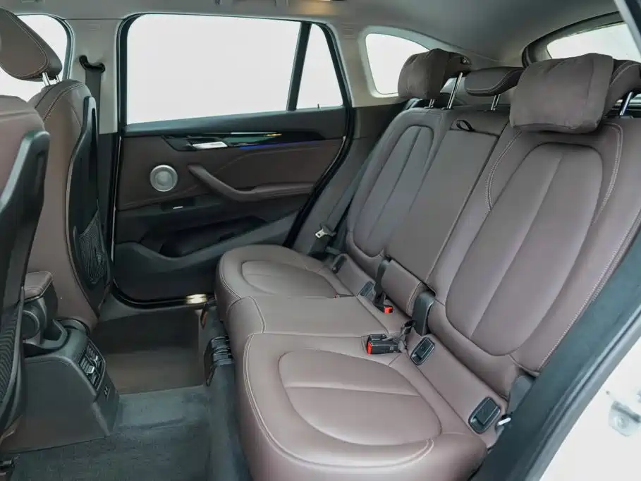 BMW X1 — миниатюра 14