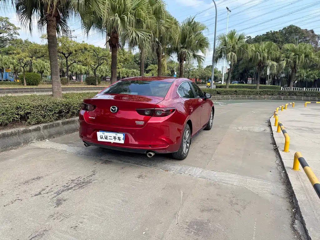 MAZDA 3 ANGKESAILA