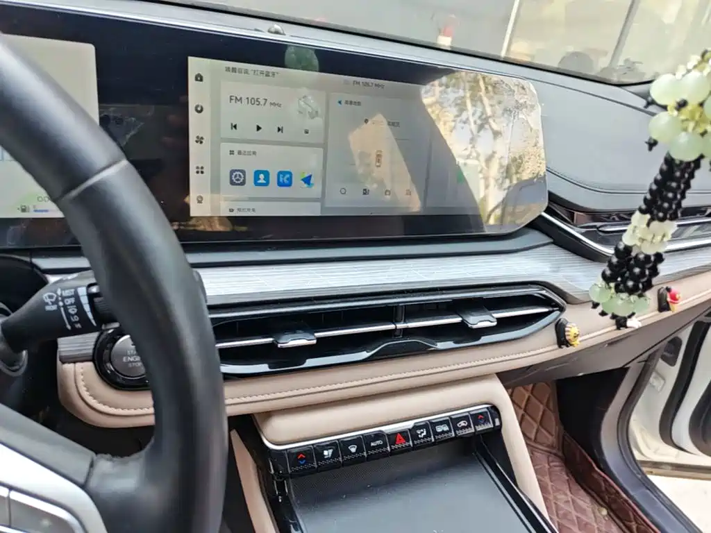 JAC JAC QX PHEV — миниатюра 13