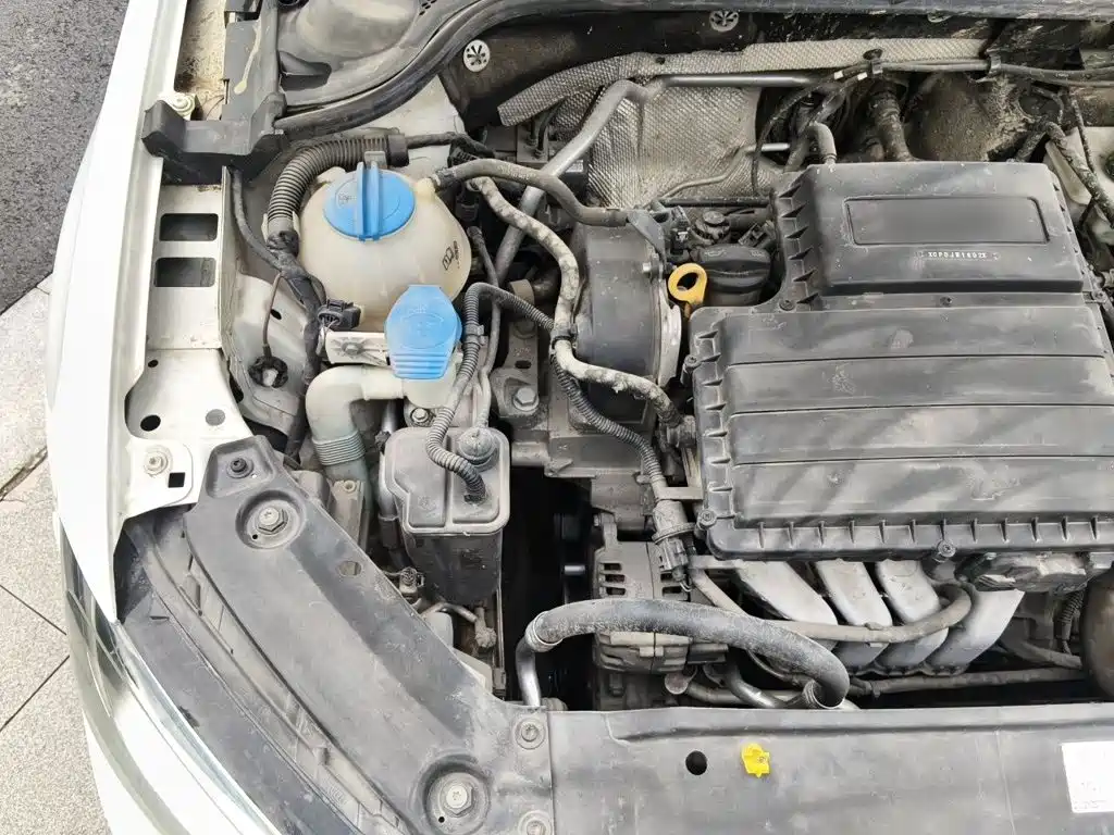 Volkswagen Sagitar — миниатюра 20