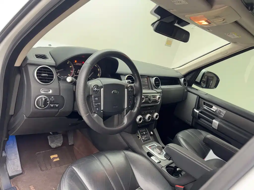 Land Rover Discovery 2014 3.0 SC V6 SE