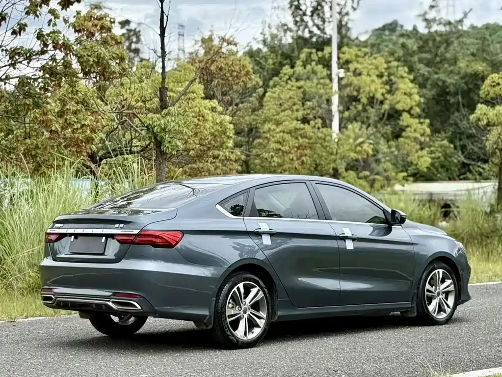 Geely Binrui — миниатюра 7