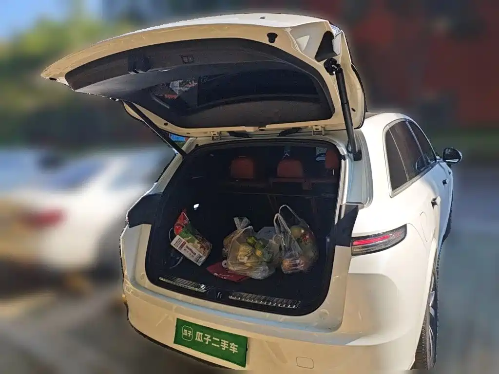 Li Auto Li L7 — миниатюра 10