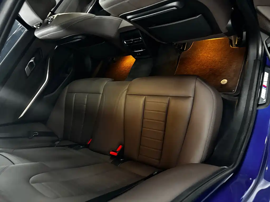 BMW 3 Series — миниатюра 13