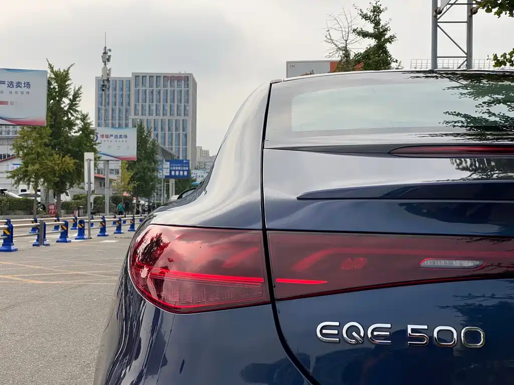 Mercedes-Benz EQE — миниатюра 9