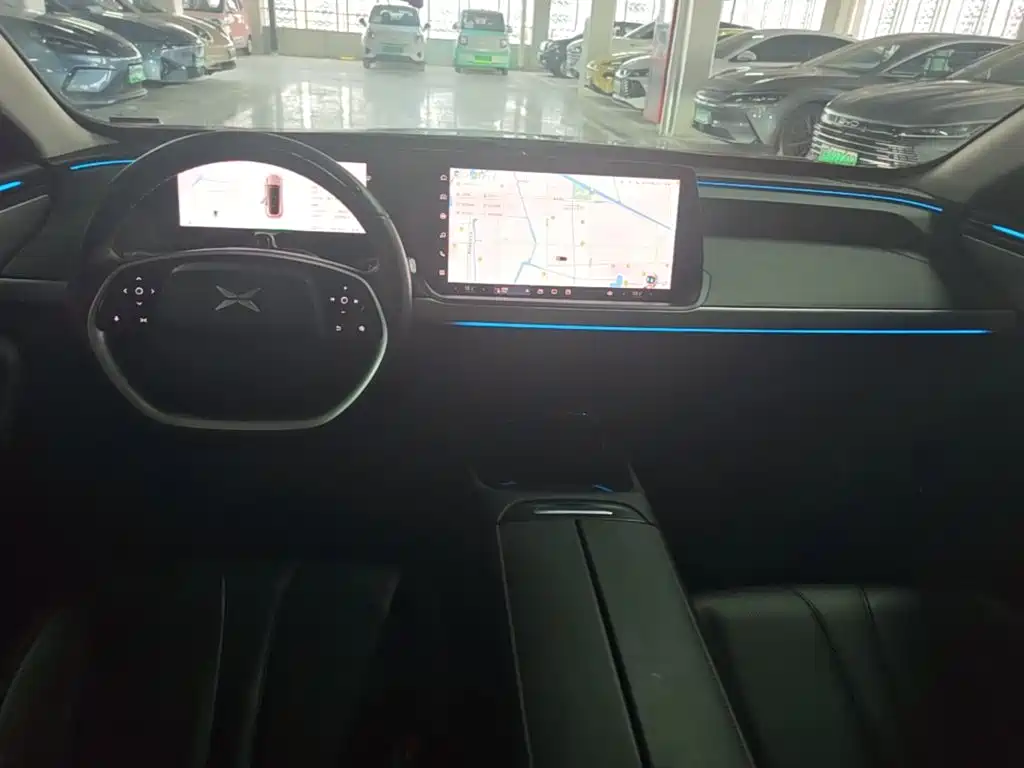 XPeng P7 — миниатюра 5