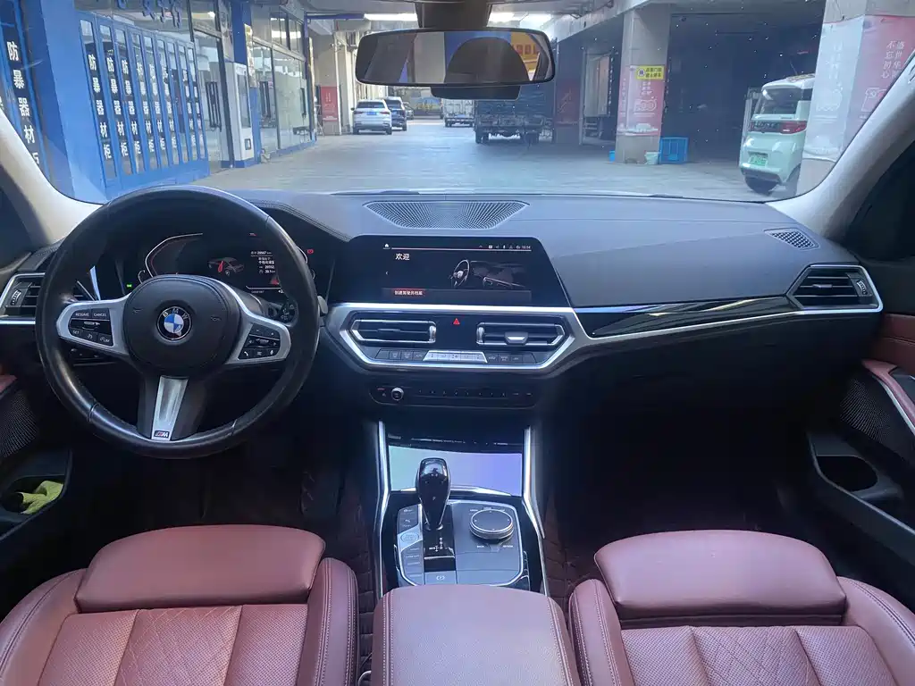 BMW 3 Series — миниатюра 4