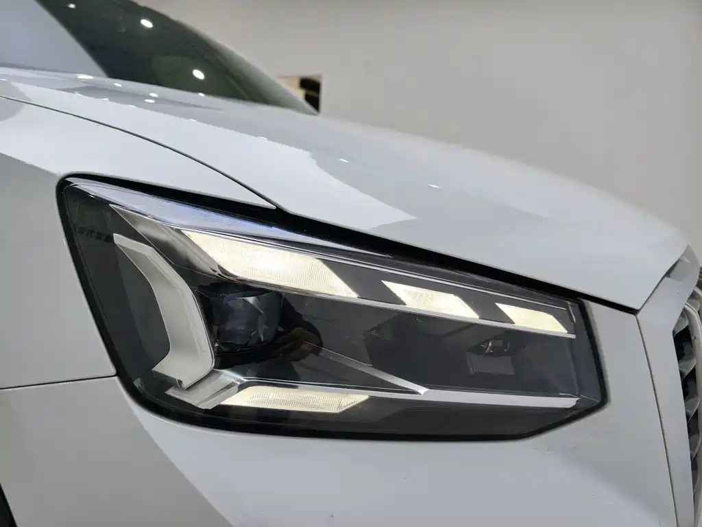 Audi Q2L — миниатюра 18