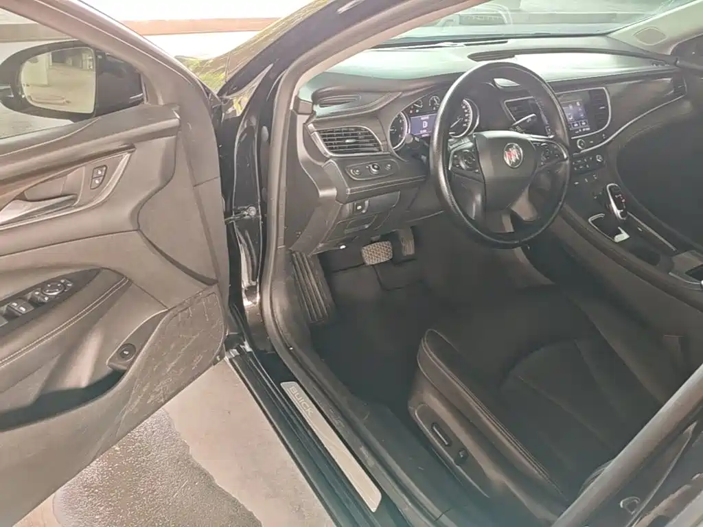 Buick LaCrosse — миниатюра 16