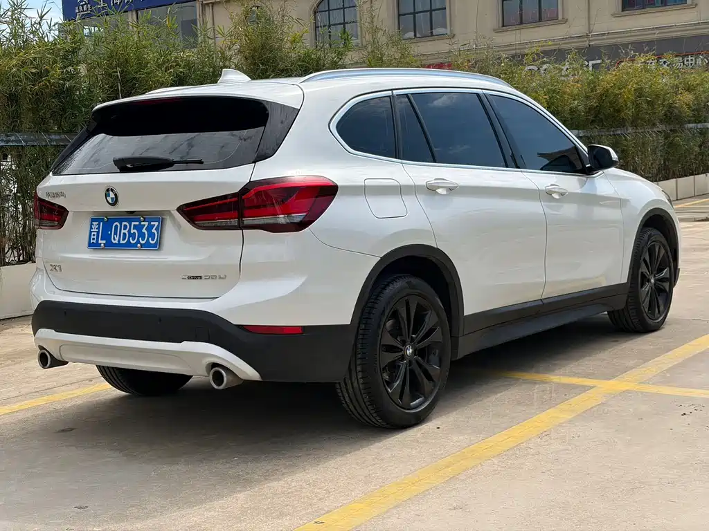 BMW X1 — миниатюра 4