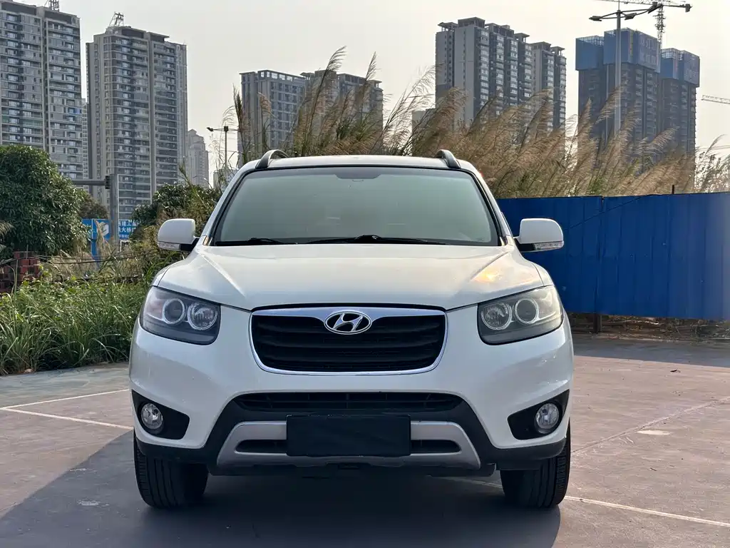 Hyundai Santa Fe Classic — миниатюра 2
