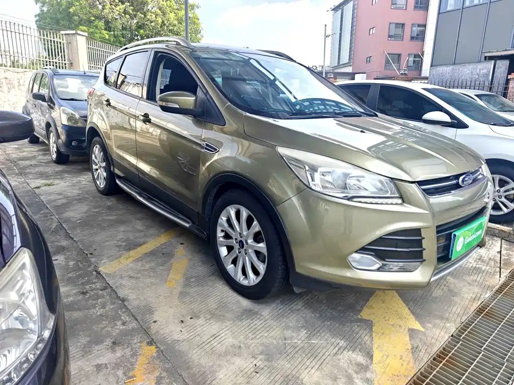 Ford Kuga — миниатюра 4