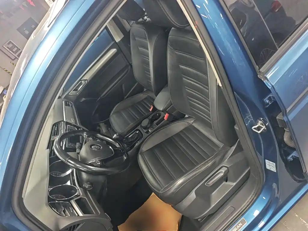 Volkswagen Touran — миниатюра 15